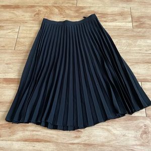 Beautiful black pleated skirt
